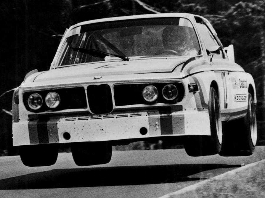  BMW 3.0 CSL Race Car 1971 года  (фото 9 из 18)